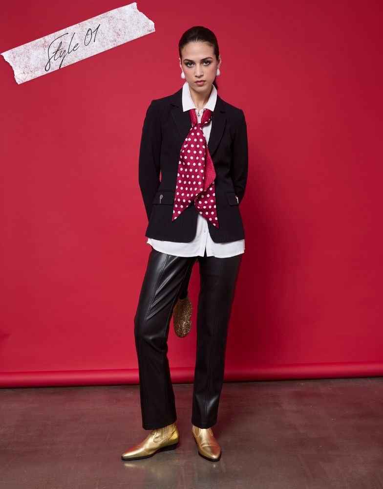 Ensmeble costume pantalon simili cravate